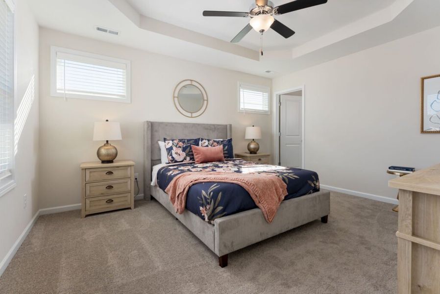 Representative furnished interior of a home built from the Naples by Stevens Fine Homes in River Tide Farms, Bolivia (Image 10).