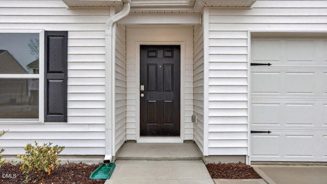 110-ross-dr-dr-horton-001