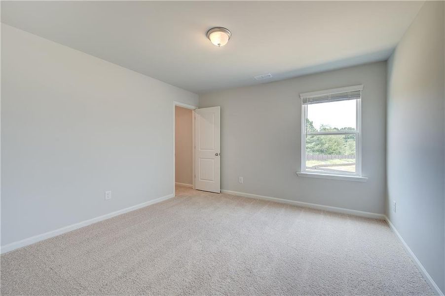 Spacious, unfurnished interior of a new home in Abbotts Crossing, Conyers (Image 17). Spacious, unfurnished interior of a new home in Abbotts Crossing, Conyers (Image 17).