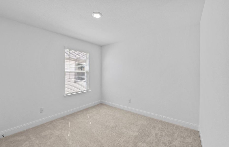 Spacious, unfurnished interior of a new home in Patterson Ranch, Georgetown (Image 32).