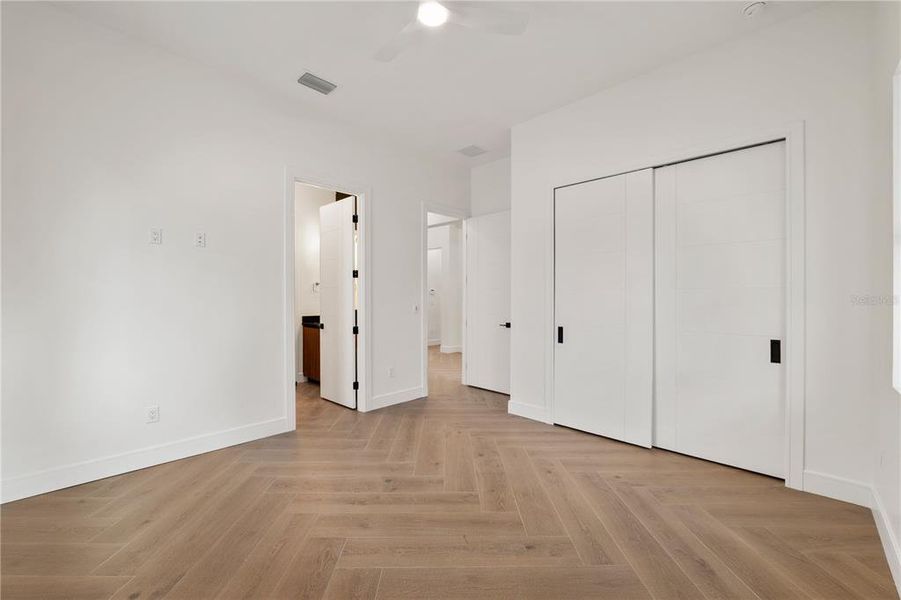 Spacious, unfurnished interior of a new home in , Oldsmar (Image 17). Spacious, unfurnished interior of a new home in , Oldsmar (Image 17).