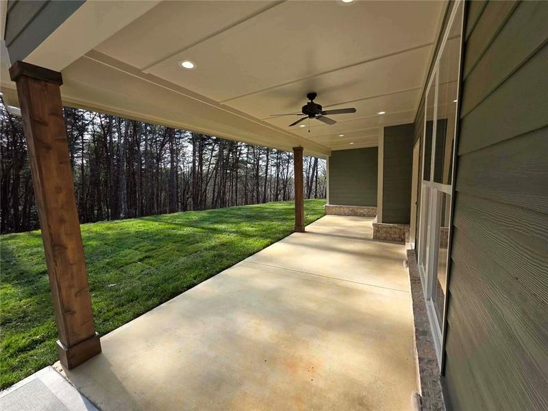 Exterior details and patio area of a home in , Jasper (Image 3).