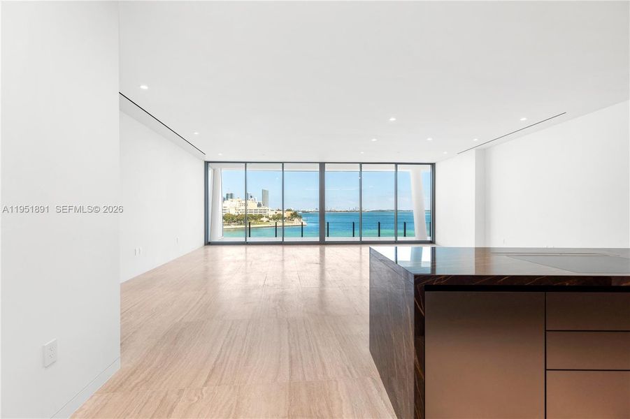 Spacious, unfurnished interior of a new home in , Miami (Image 23).