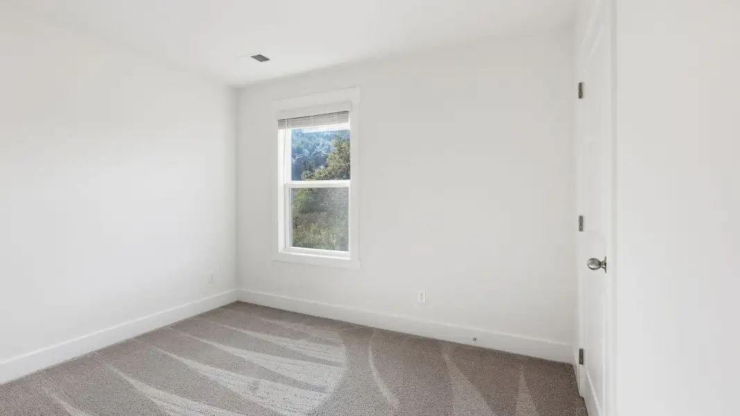 Spacious, unfurnished interior of a new home in Fieldcrest Acres, Blountville (Image 29). Spacious, unfurnished interior of a new home in Fieldcrest Acres, Blountville (Image 29).