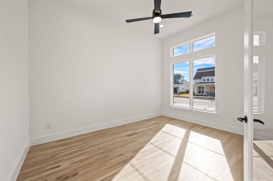 Spacious, unfurnished interior of a new home in Parks of Aledo, Aledo (Image 21).