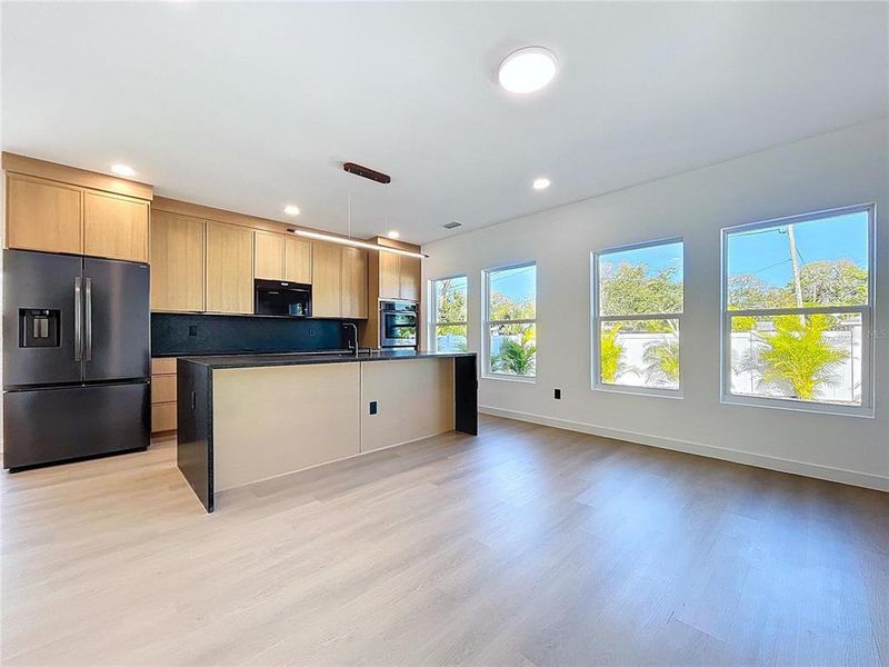 Image 68 of a home in .