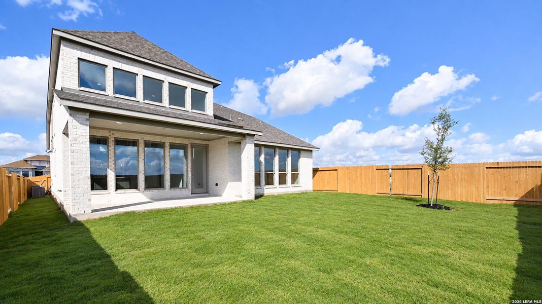 Exterior details and patio area of a home in Meadows of Mill Creek, Seguin (Image 3).
