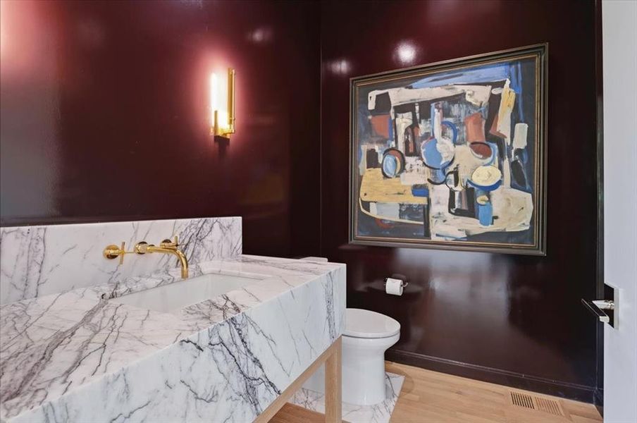 Furnished interior view inside a new home in , Fort Worth (Image 14).