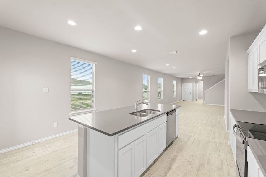 Representative exterior photo of a completed home built from the Willow by Impression Homes in Creekside Ranch, Blue Ridge, TX (Image 7).