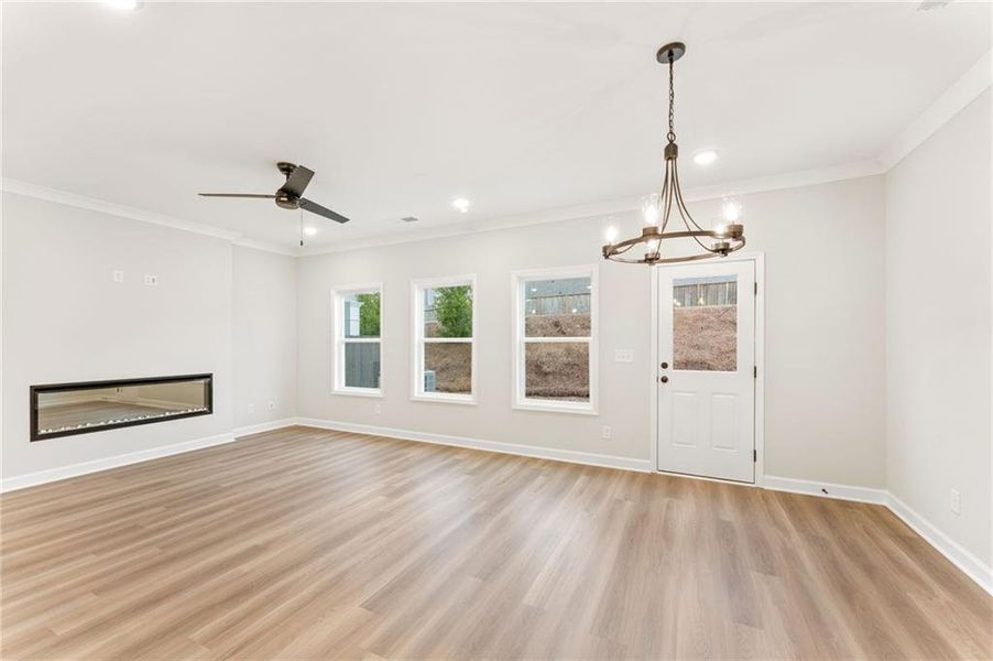 Spacious, unfurnished interior of a new home in Cherokee Township, Acworth (Image 12).