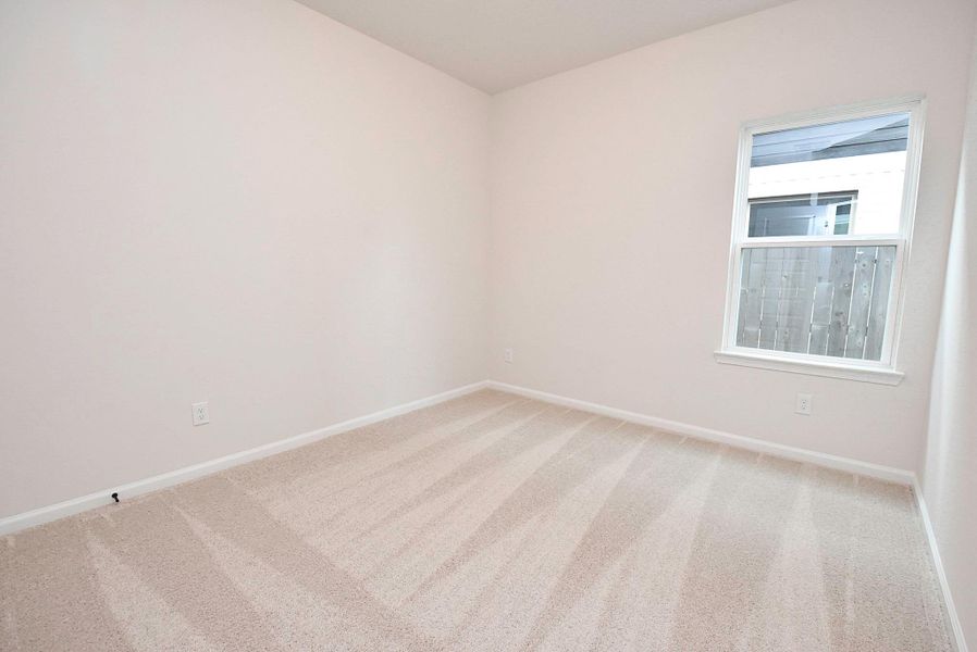 Spacious, unfurnished interior of a new home in Fulshear Lakes, Fulshear (Image 33).