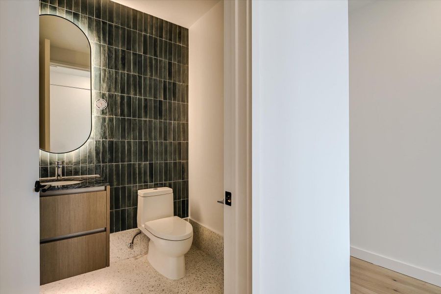 Furnished interior view inside a new home in The Modern Austin Residences, Austin (Image 8). Furnished interior view inside a new home in The Modern Austin Residences, Austin (Image 8).