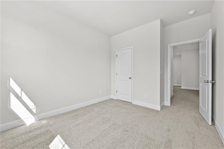 Spacious, unfurnished interior of a new home in , Sugar Hill (Image 39).