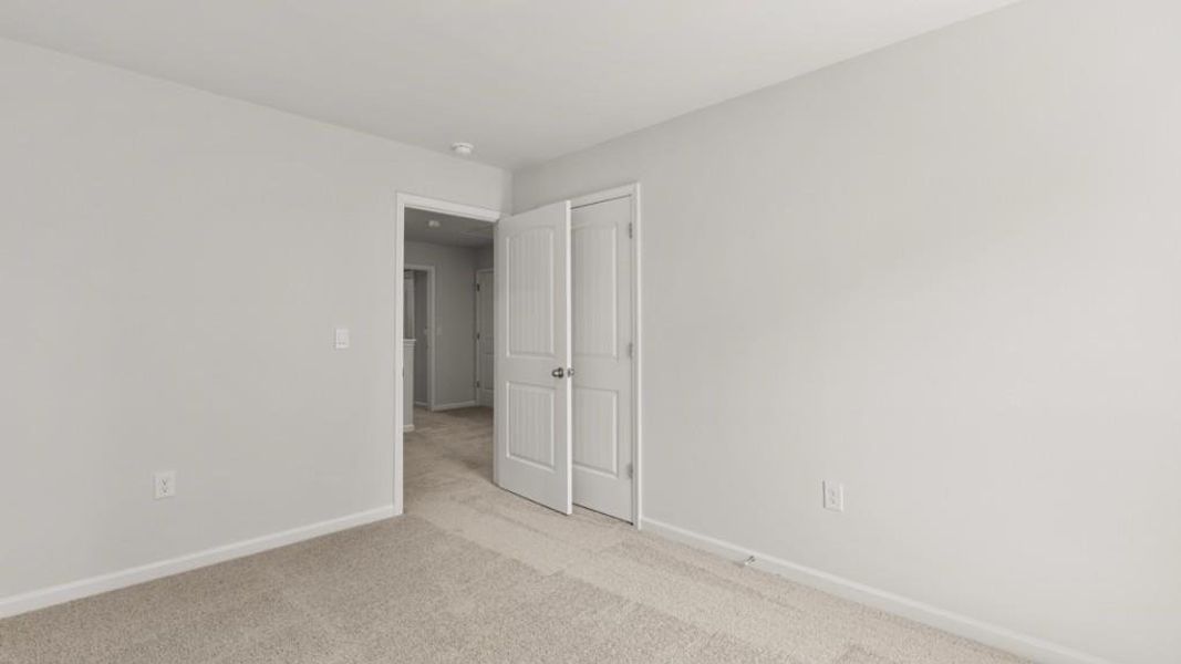 Spacious, unfurnished interior of a new home in Hughes Court, Dawsonville (Image 21). Spacious, unfurnished interior of a new home in Hughes Court, Dawsonville (Image 21).