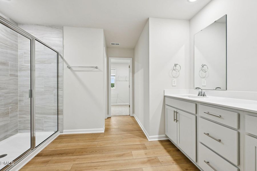 40-web-or-mls-Raleigh - River Glen - 306