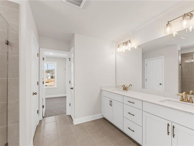 Furnished interior view inside a new home in Wehunt Meadows, Hoschton (Image 9).
