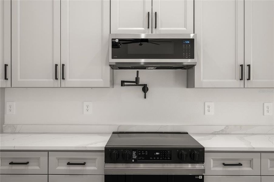 Close-up of interior finishes inside a home in , Debary (Image 17).