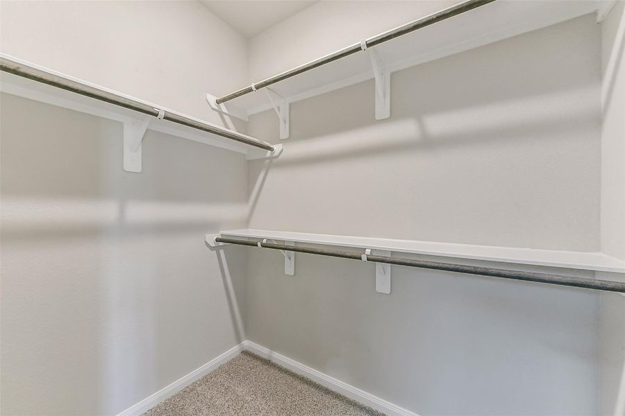 Spacious, unfurnished interior of a new home in Colony at Pinehurst, Pinehurst (Image 35).