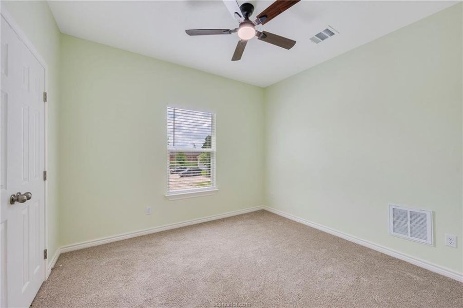 Spacious, unfurnished interior of a new home in , Bryan (Image 18).