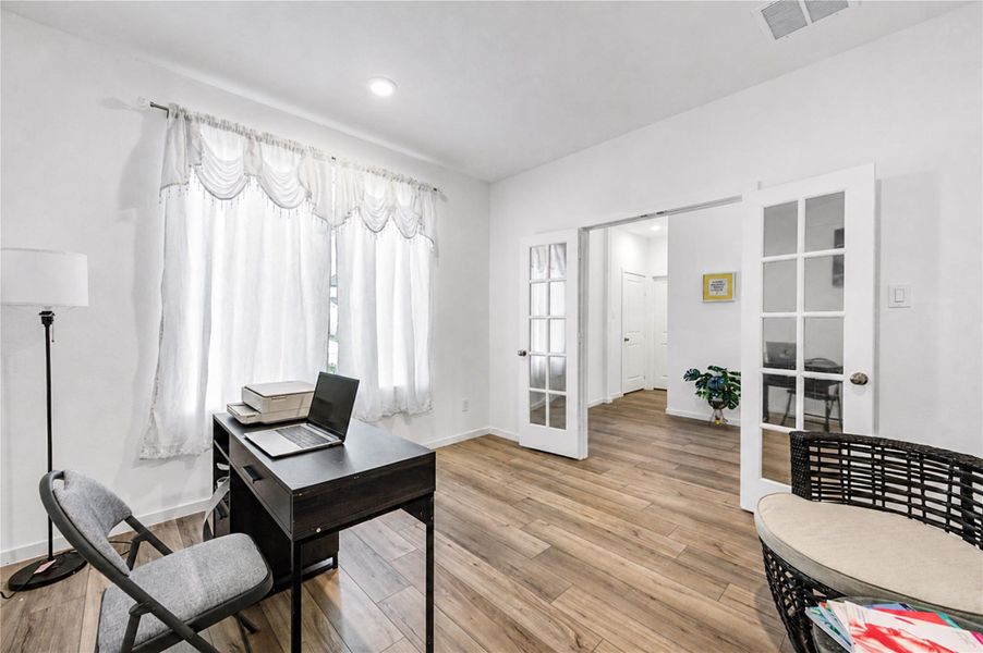 Furnished interior view inside a new home in Harvest Green, Richmond (Image 14).