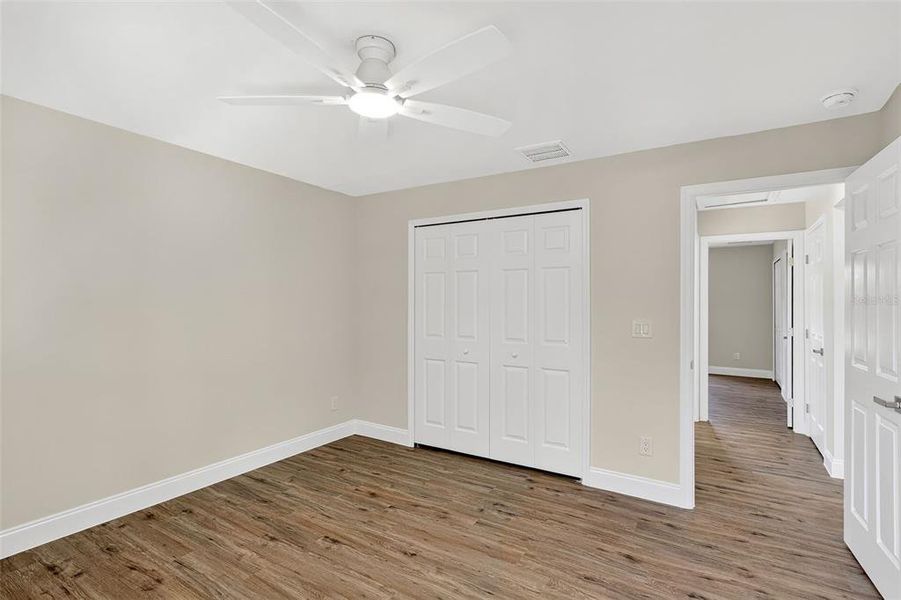 Spacious, unfurnished interior of a new home in , Port Charlotte (Image 27).