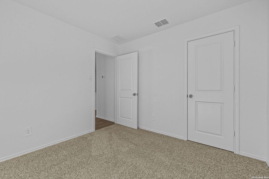 Spacious, unfurnished interior of a new home in Arroyo Ranch, Seguin (Image 14). Spacious, unfurnished interior of a new home in Arroyo Ranch, Seguin (Image 14).