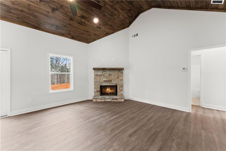 Spacious, unfurnished interior of a new home in , Cleveland (Image 18).