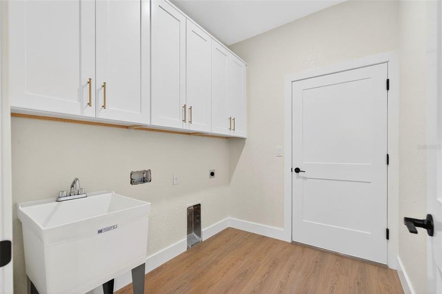 Furnished interior view inside a new home in , North Port (Image 13). Furnished interior view inside a new home in , North Port (Image 13).