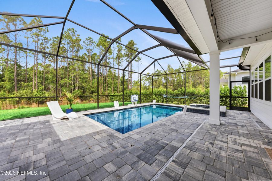 Exterior details and patio area of a home in , Ponte Vedra (Image 25).
