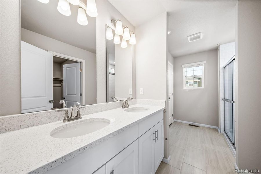 Furnished interior view inside a new home in , Commerce City (Image 6).