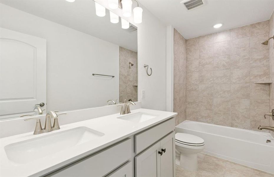 Furnished interior view inside a new home in Creekview Meadows, Pilot Point (Image 5).