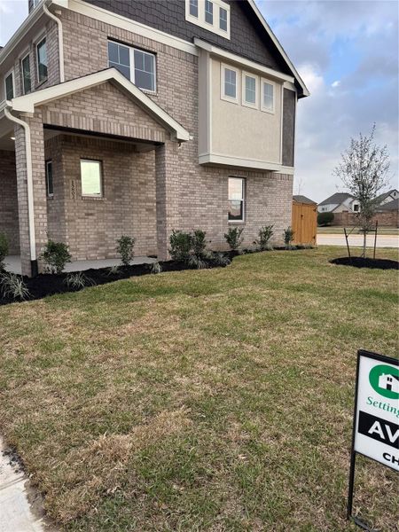 Exterior details and patio area of a home in Balmoral, Atascocita (Image 3).