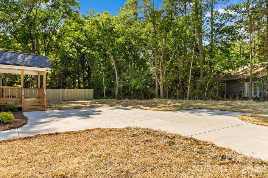 Image 32 of a home in . Image 32 of a home in .