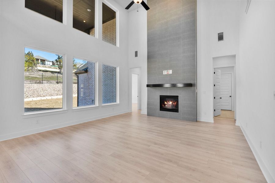 4br New Home in Leander, TX.  - Slide 10