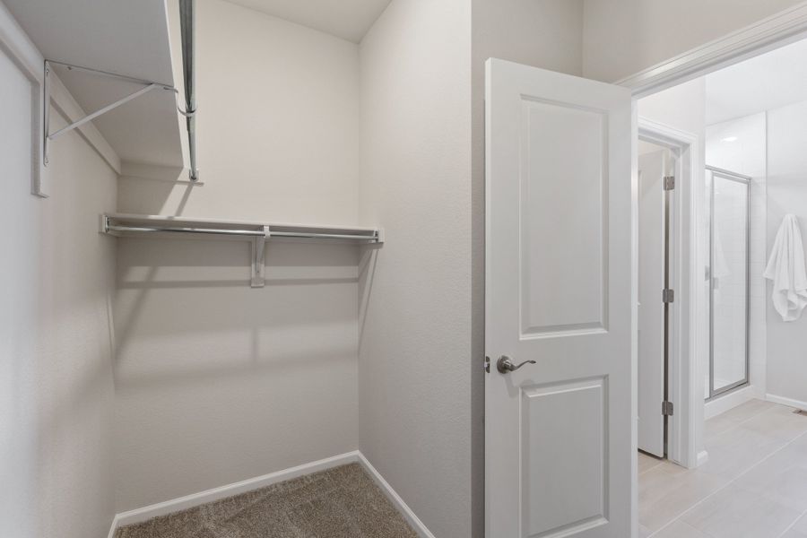 Spacious, unfurnished interior of a new home in Talon Pointe, Thornton (Image 15). Spacious, unfurnished interior of a new home in Talon Pointe, Thornton (Image 15).