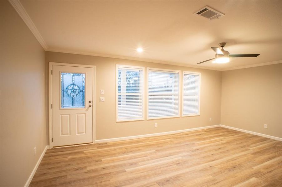 Spacious, unfurnished interior of a new home in , Groesbeck (Image 11). Spacious, unfurnished interior of a new home in , Groesbeck (Image 11).