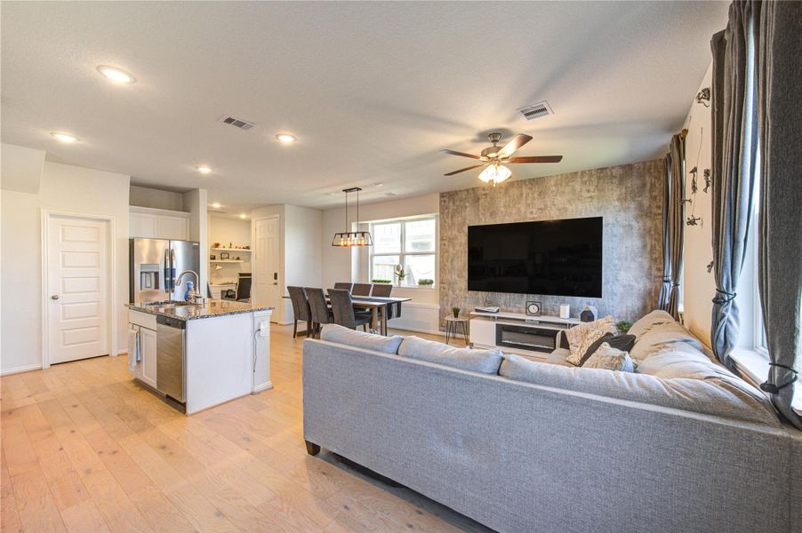 Furnished interior view inside a new home in , Katy (Image 42). Furnished interior view inside a new home in , Katy (Image 42).