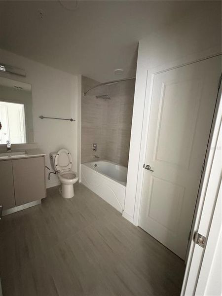 Image 14 of a home in .