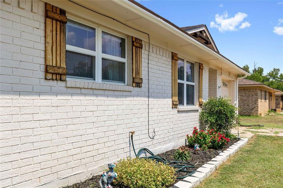 Front exterior of a new home in , Brownwood, TX, highlighting curb appeal (Image 16). Front exterior of a new home in , Brownwood, TX, highlighting curb appeal (Image 16).
