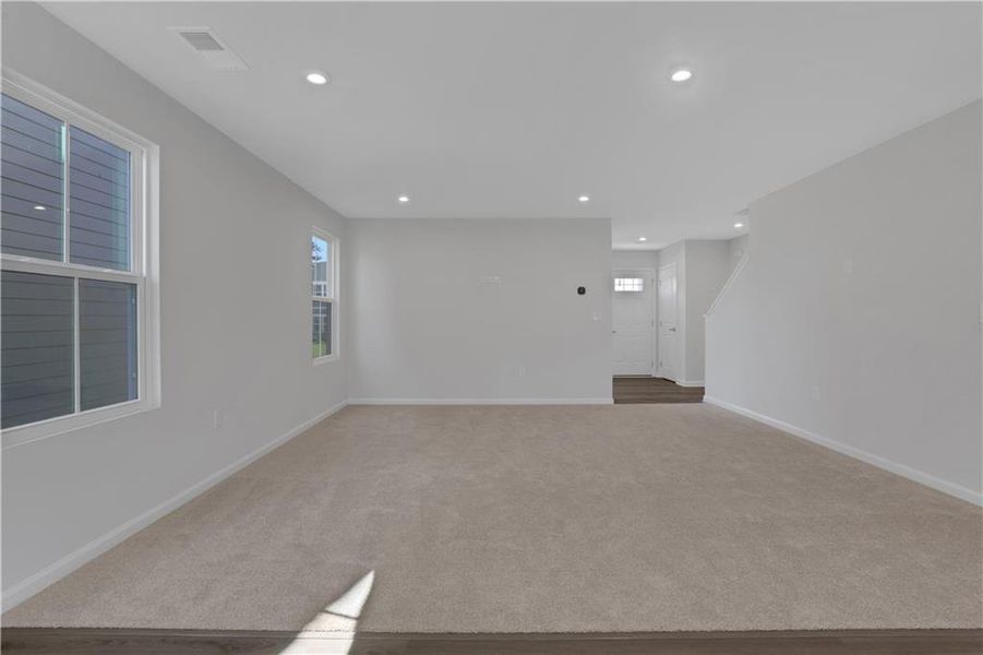 Spacious, unfurnished interior of a new home in Summertree, Stone Mountain (Image 36).