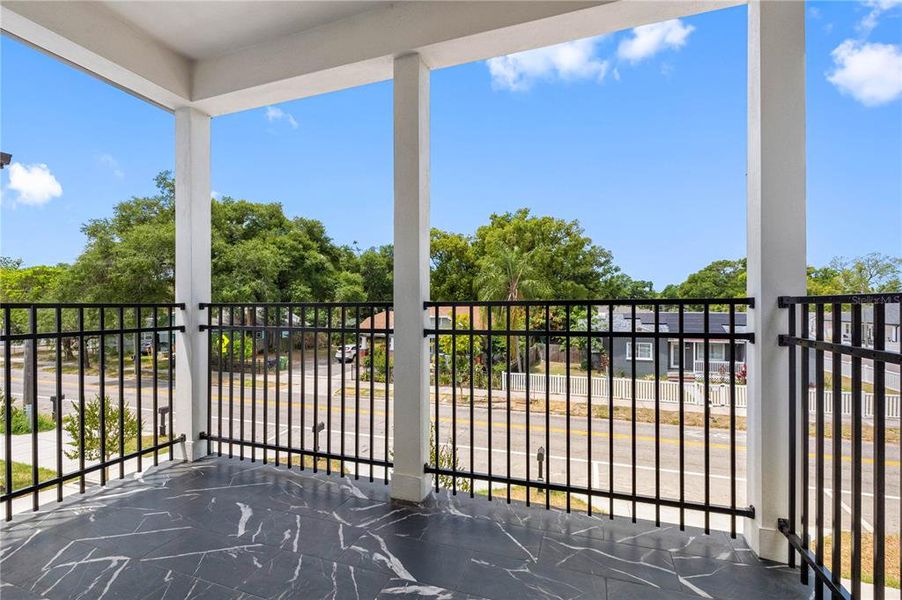 Exterior details and patio area of a home in , Tampa (Image 29).