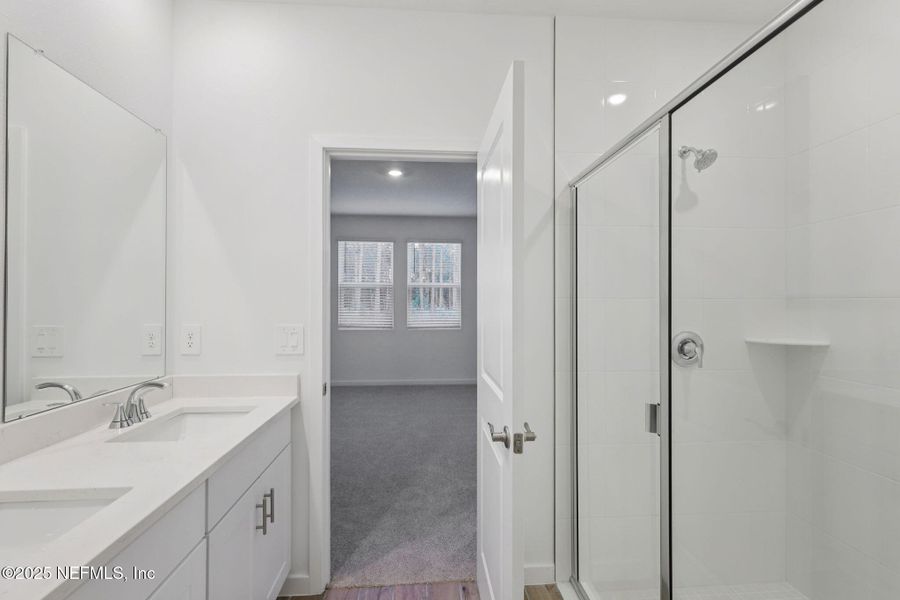 Image 34 of a home in .