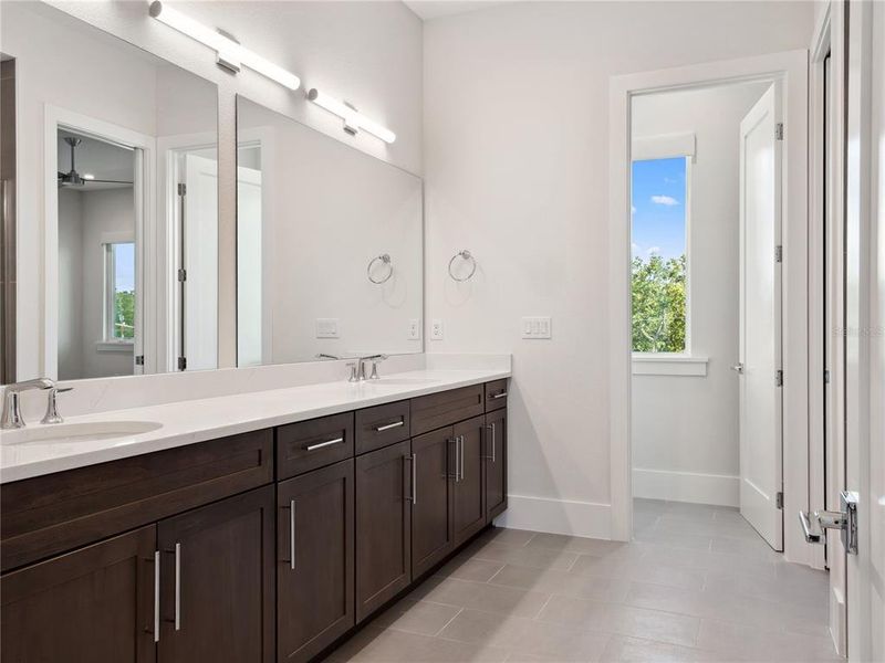 Furnished interior view inside a new home in Lake Sheen Sound, Orlando (Image 44).