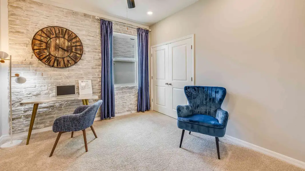 Furnished interior view inside a new home in Briarwood, Alachua (Image 15).