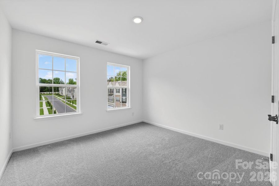 Spacious, unfurnished interior of a new home in Village of Waxhaw, Waxhaw (Image 9). Spacious, unfurnished interior of a new home in Village of Waxhaw, Waxhaw (Image 9).