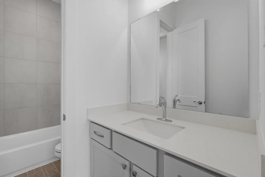 Furnished interior view inside a new home in Attwater 65's, Waller (Image 7).