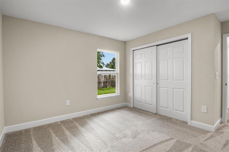 Spacious, unfurnished interior of a new home in , Eagle Lake (Image 30).