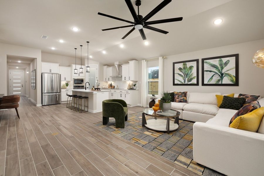 Representative furnished interior of a home built from the Tularosa by Hakes Brothers in Veranda Signature, San Antonio (Image 21). Representative furnished interior of a home built from the Tularosa by Hakes Brothers in Veranda Signature, San Antonio (Image 21).