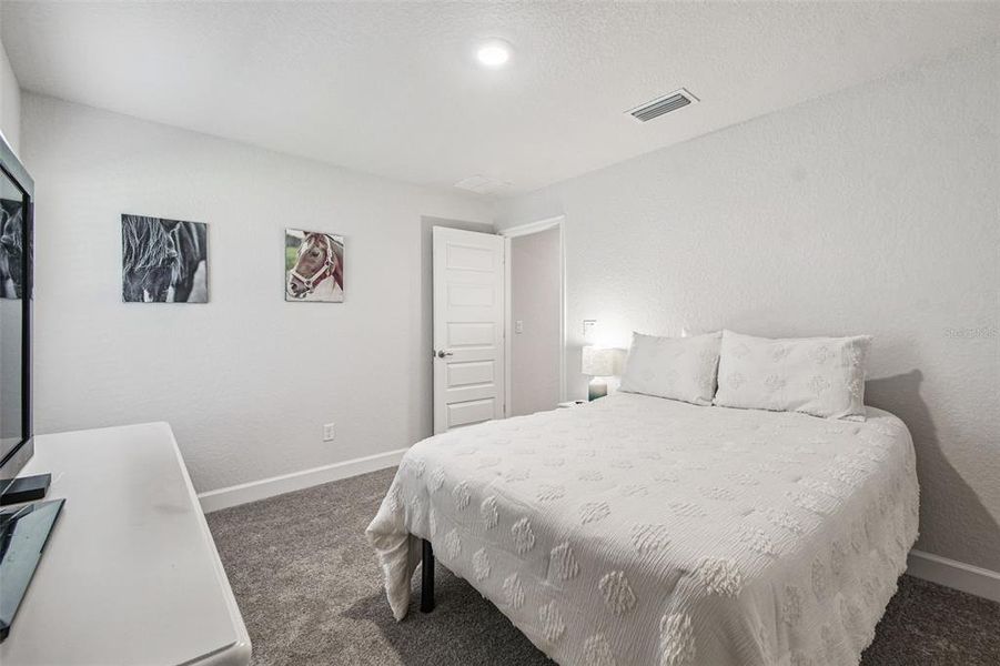 Furnished interior view inside a new home in Sugarmill Woods, Homosassa (Image 40).