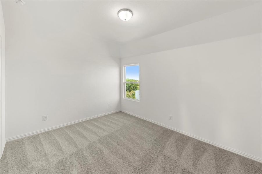 23. 745 Waterhouse - Bed 4